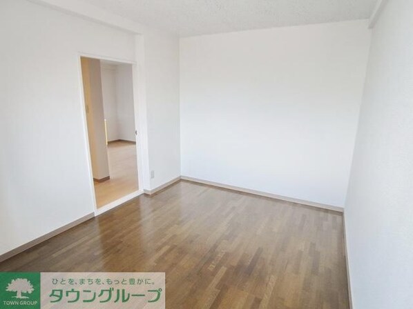 カステリヨ 三光の物件内観写真